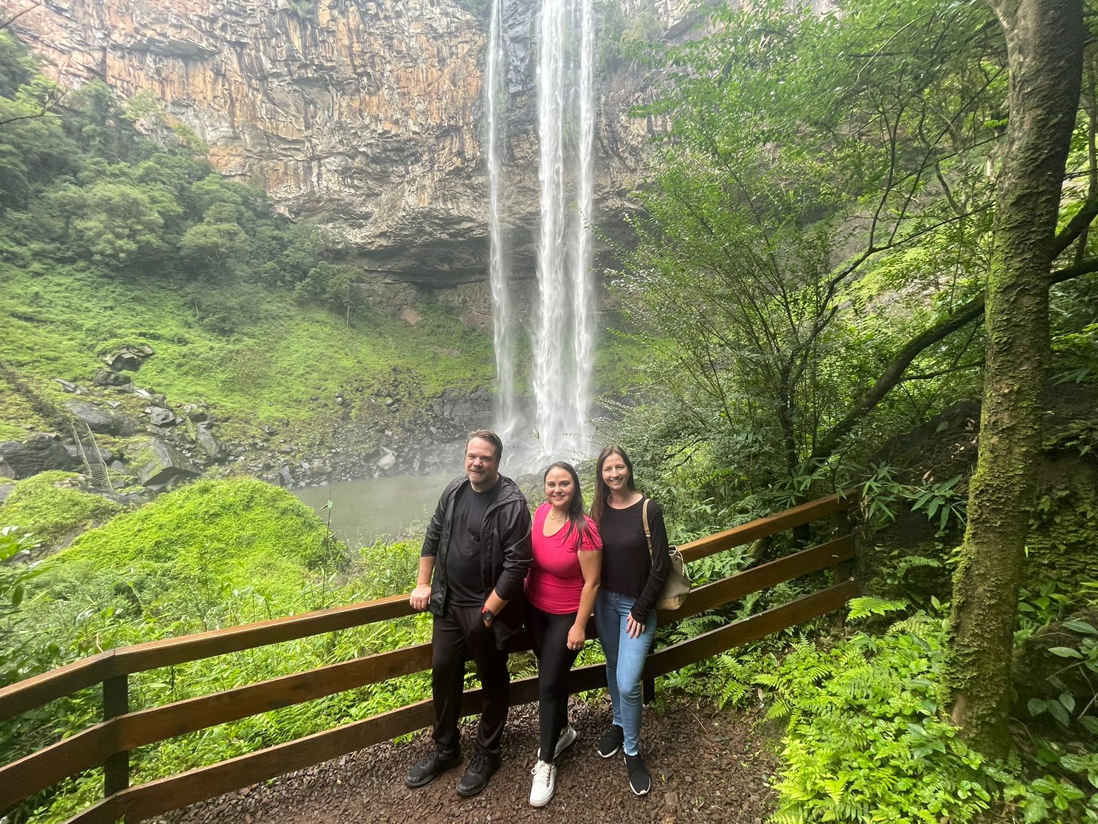 CVB revisita Pé da Cascata Explorer e conhece a Casa da Vó Ivonne