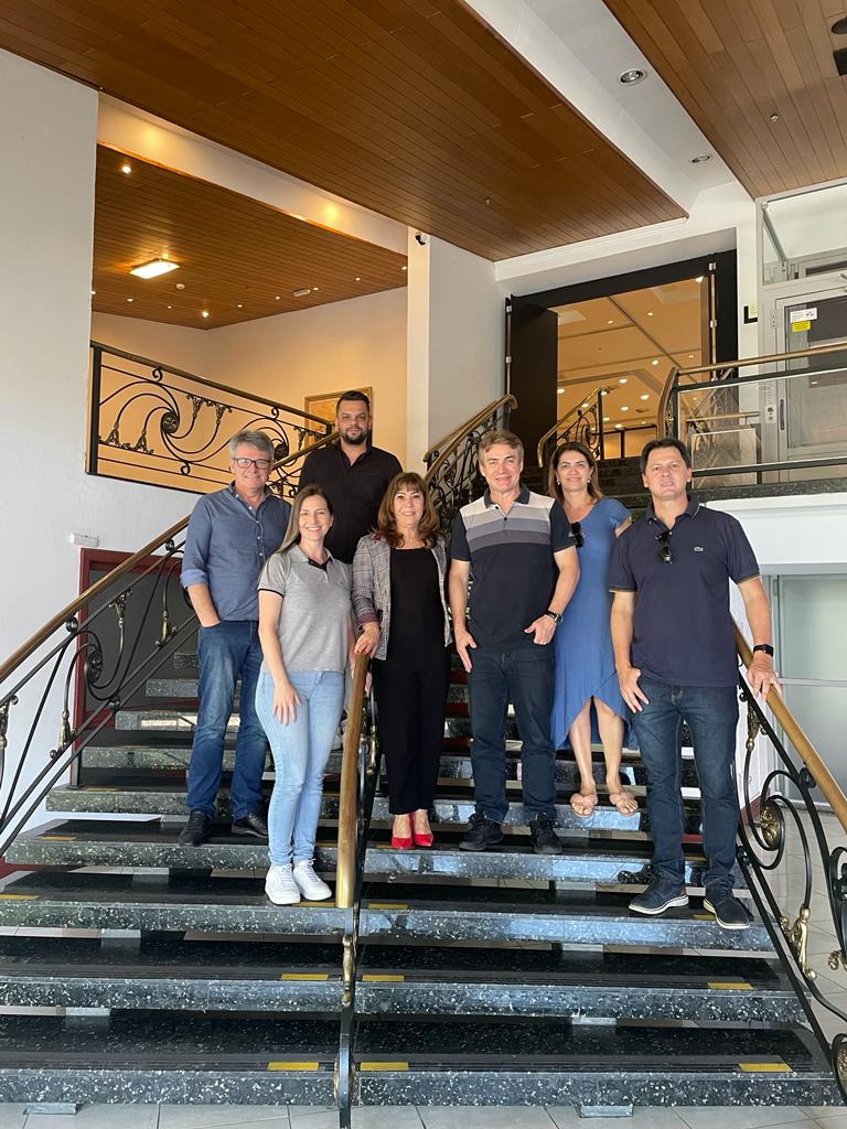 Presidente da ALRS participa de VT para atender demanda de evento captado