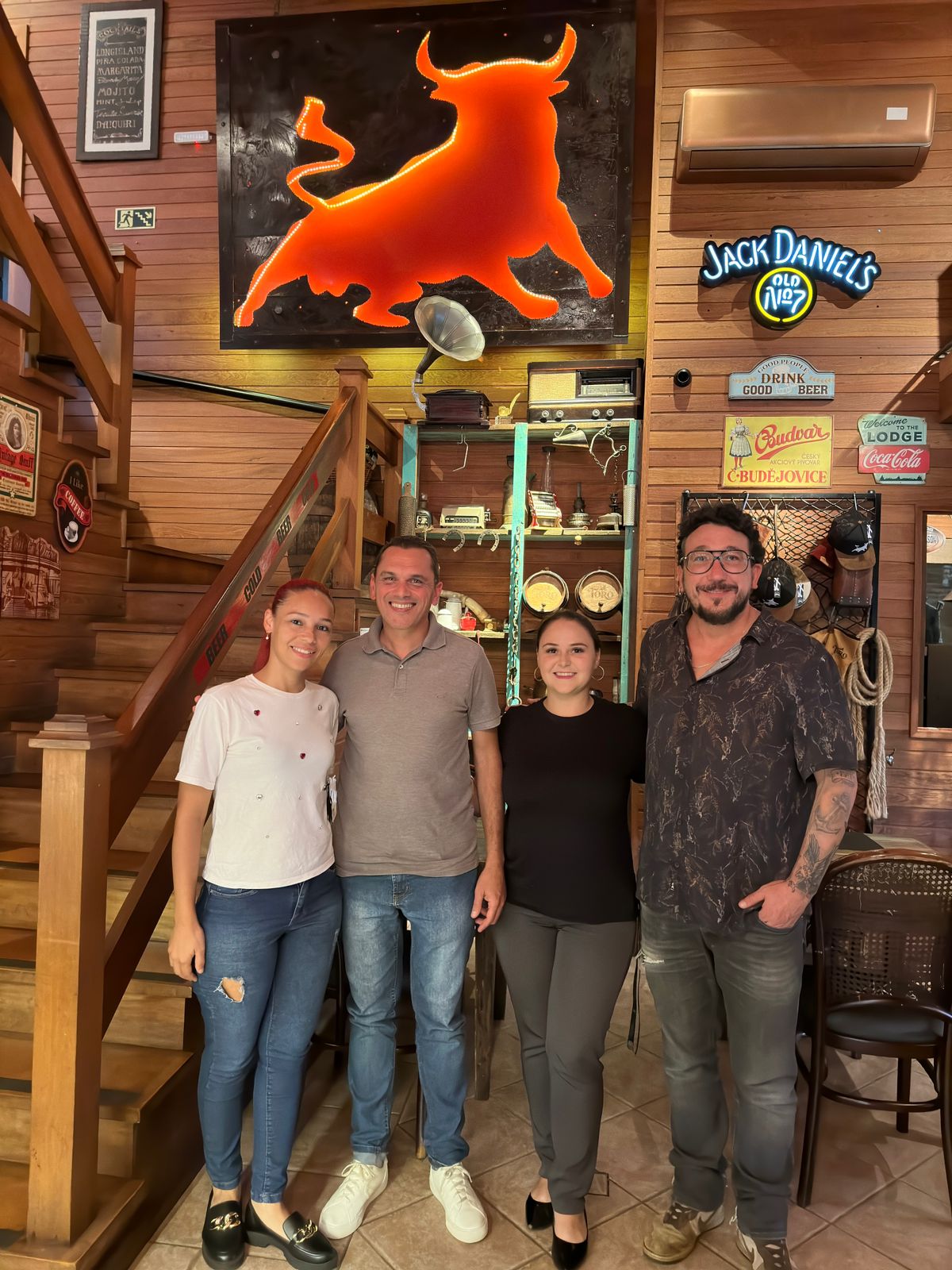 Equipe do Convention promove encontros com associados