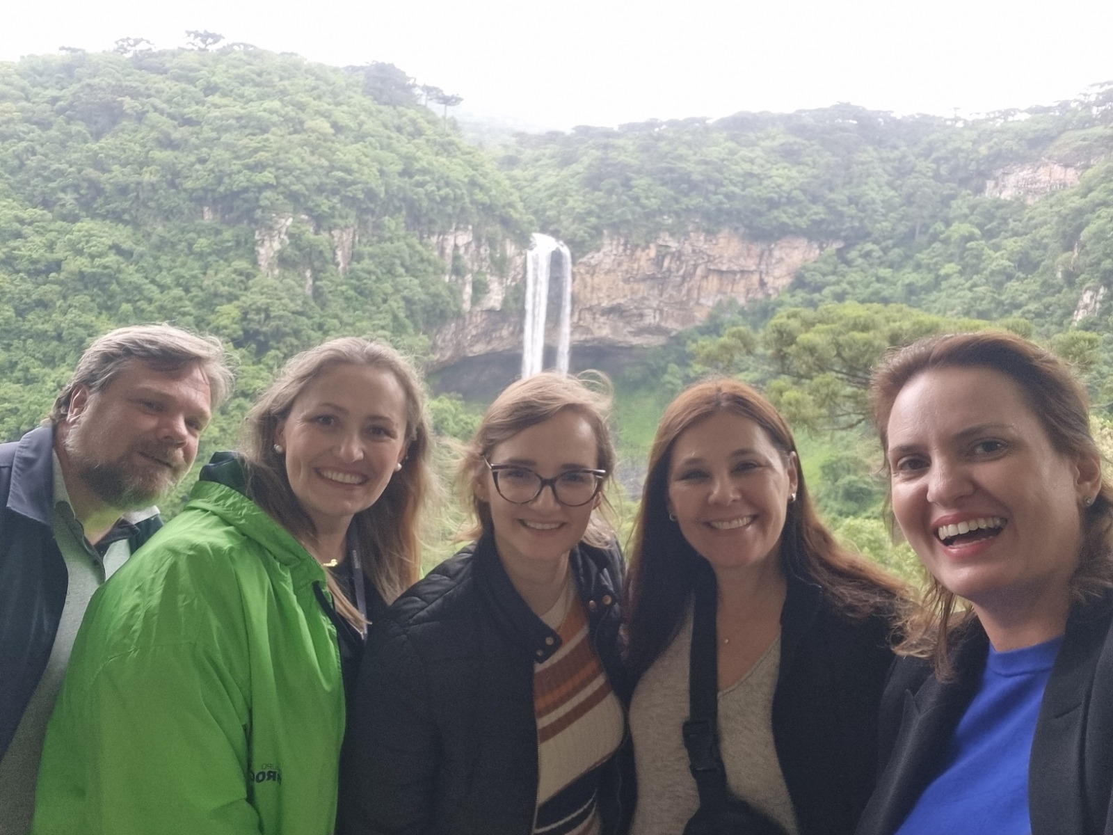 CVB apoia evento corporativo no setor farmacêutico e organiza visitas técnicas na região