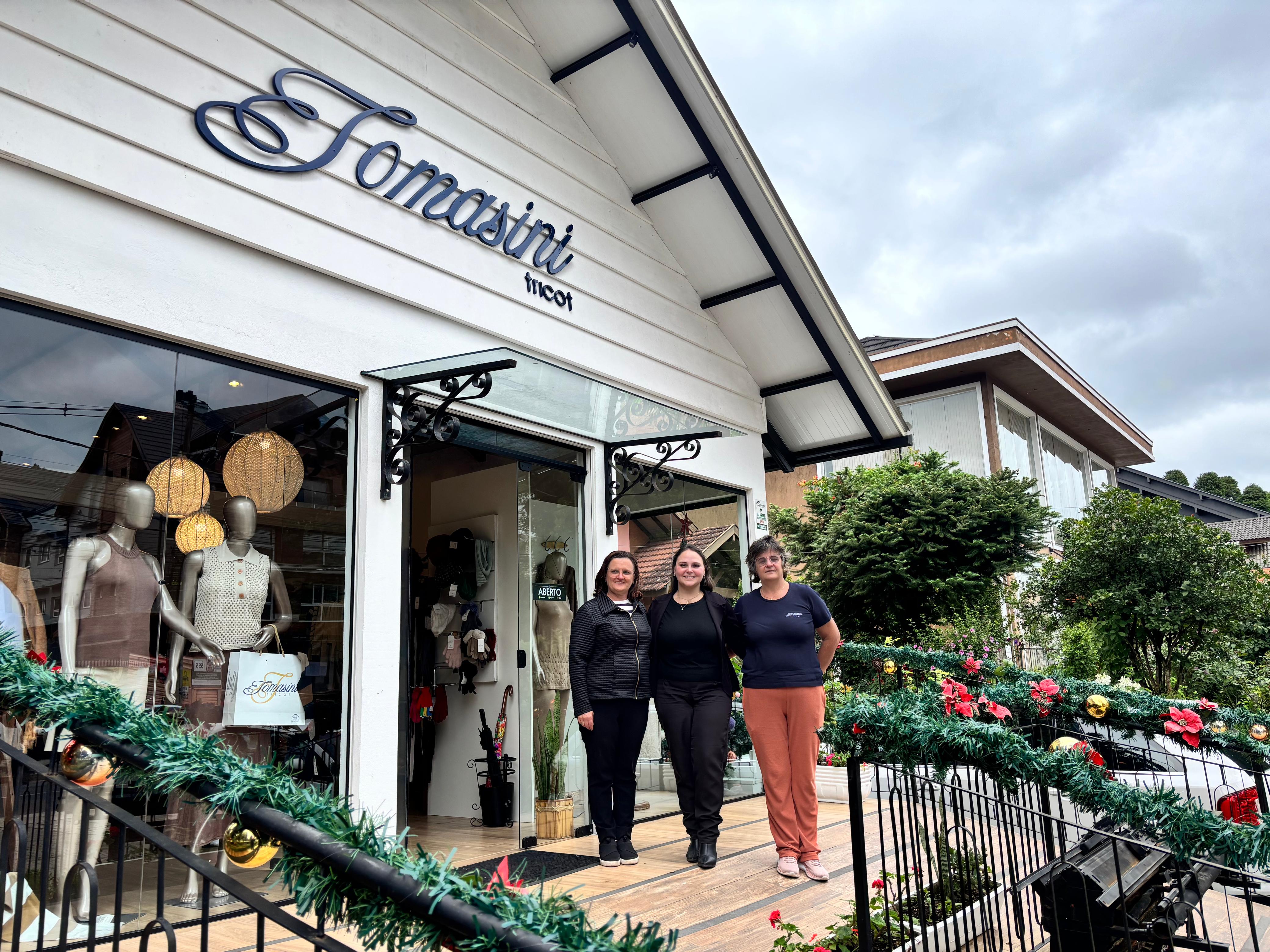 Estabelecimentos de três segmentos se associam ao CVB