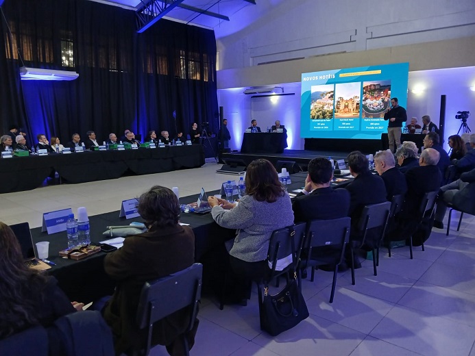 Equipe do CVB apresenta estrutura da região para a AMB