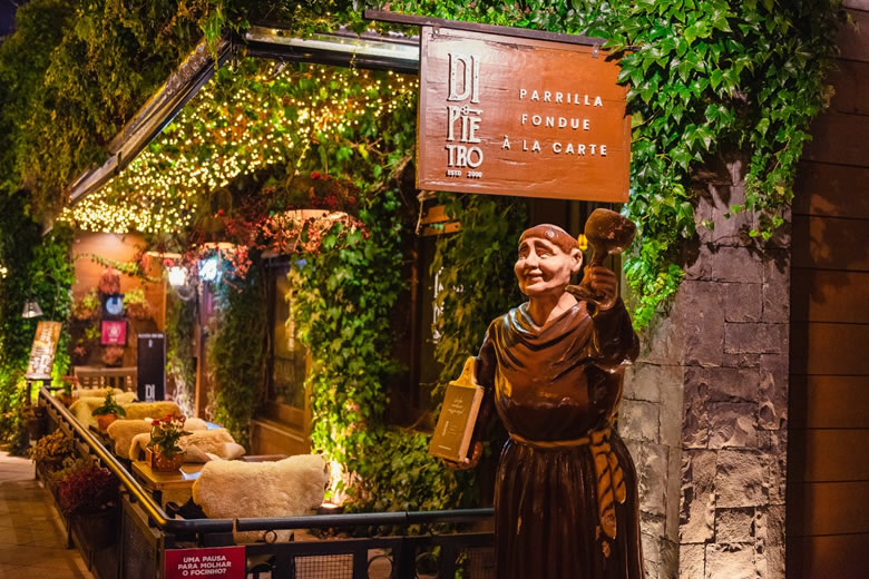 CASA DI PIETRO - Gramado & Canela Convention & Visitors Bureau