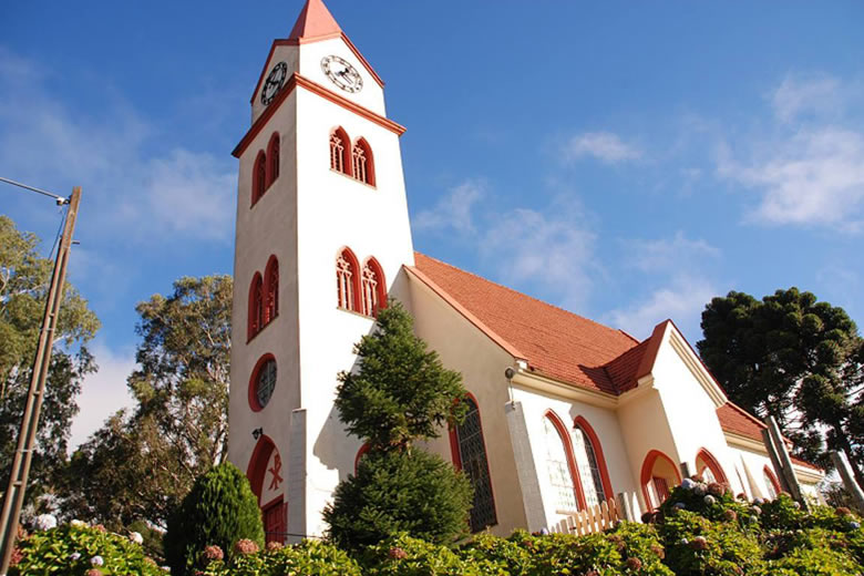 Igreja Apóstolo Paulo (Igreja do Relógio) - Gramado & Canela Convention & Visitors Bureau